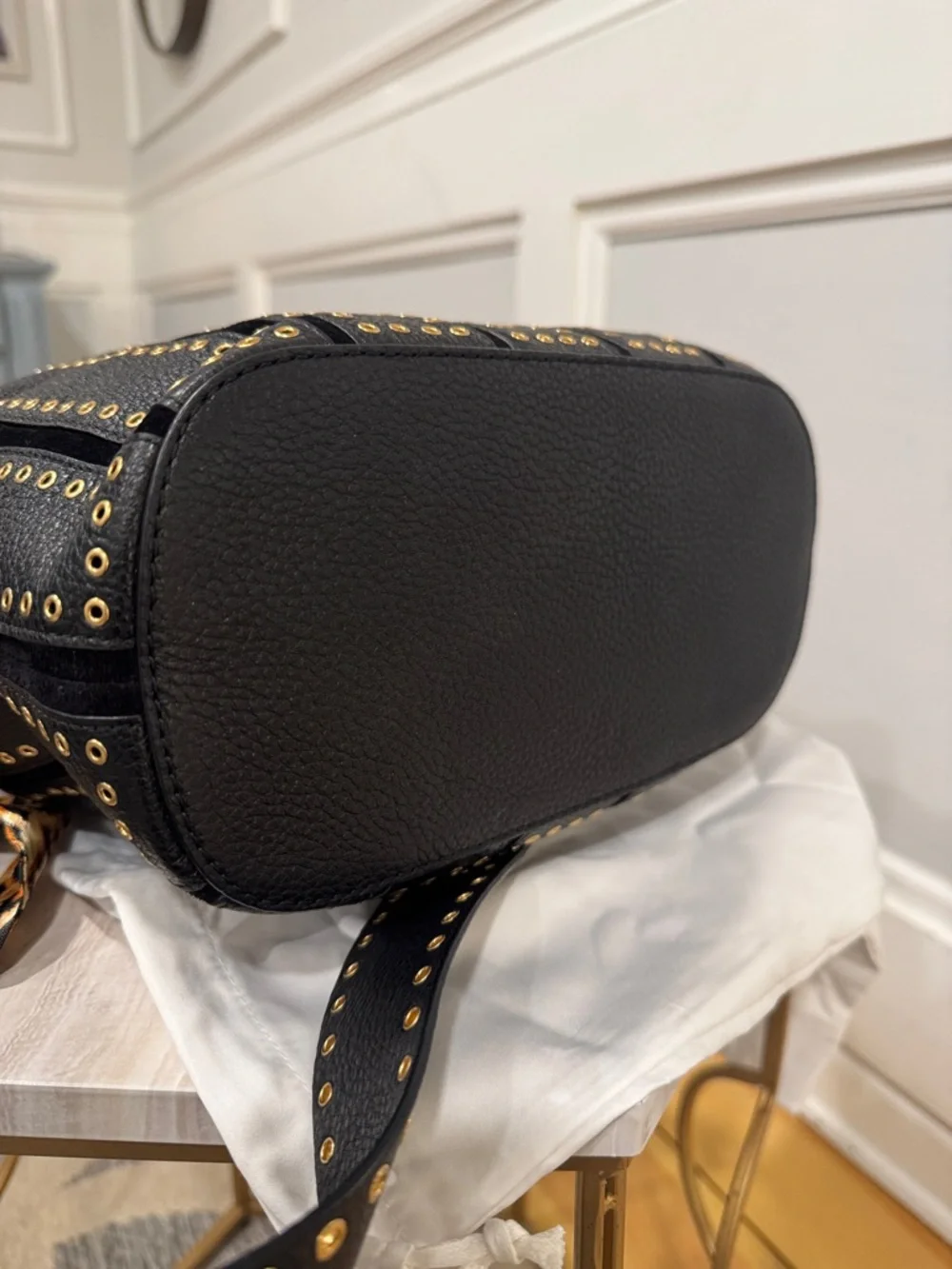 Michael Kors Brooklyn Black Grommet Leather Feedbag Crossbody NWT - Picture 10 of 17